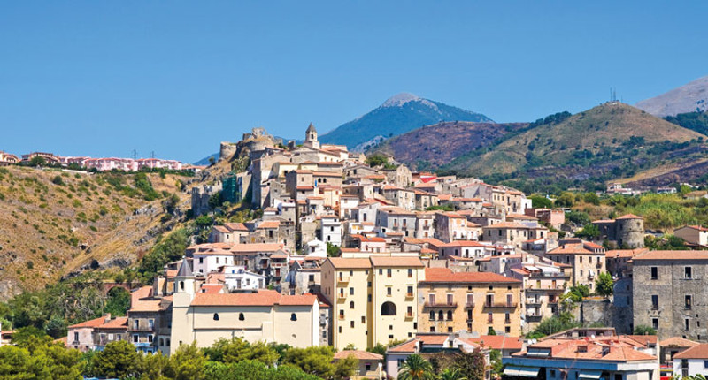 Five Minute Focus: Property in Calabria