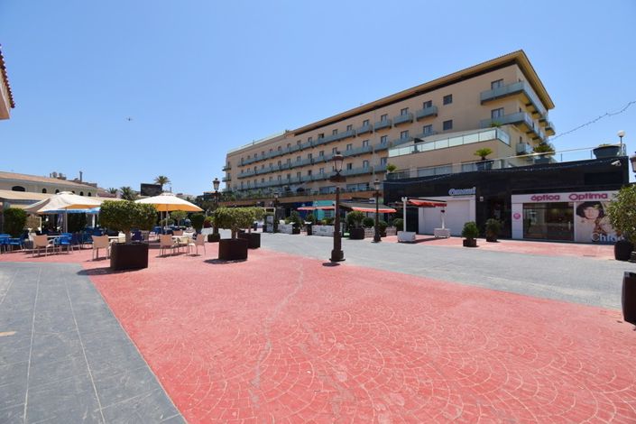 Image No.24-3 Bed Villa for sale