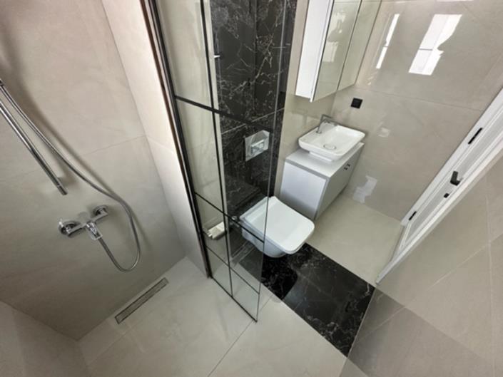 Image No.27-4 Bed Villa / Detached for sale