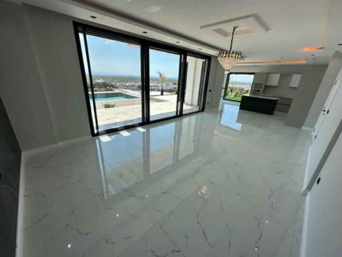 Image No.7-4 Bed Villa / Detached for sale