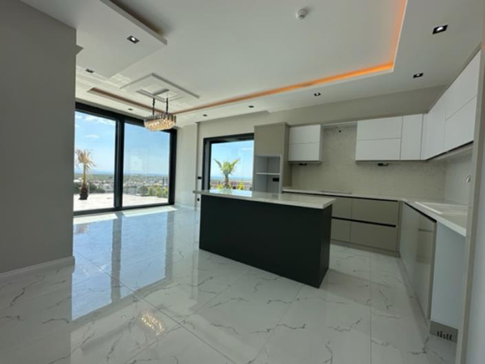 Image No.18-4 Bed Villa / Detached for sale