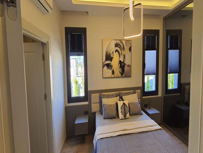 Image No.9-2 Bed Villa / Detached for sale