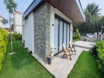 nice-garden-and-terrace-area