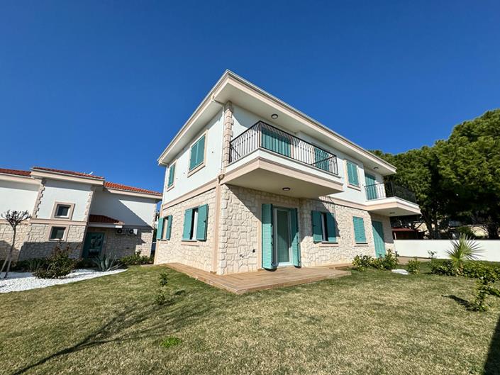 Image No.19-2 Bed Apartment for sale