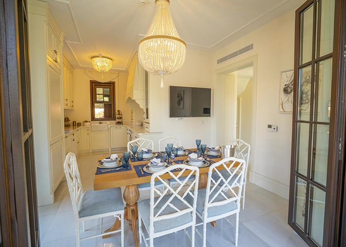 Image No.21-5 Bed Villa / Detached for sale