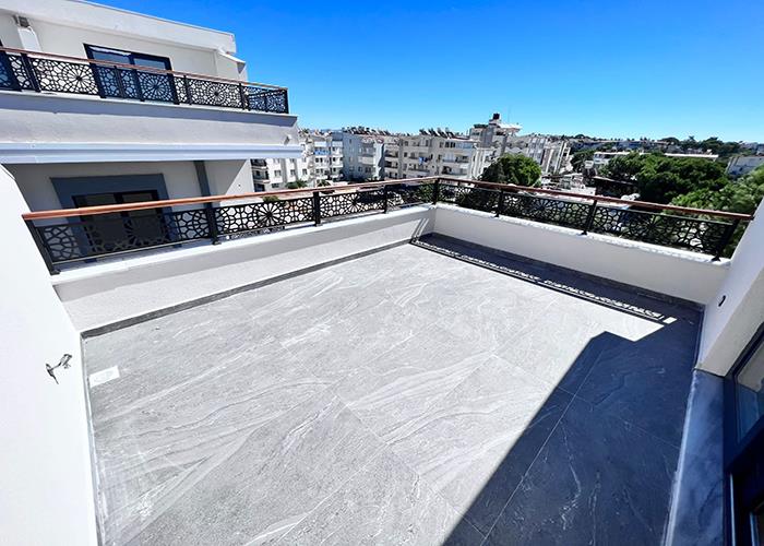 Image No.2-4 Bed Duplex for sale