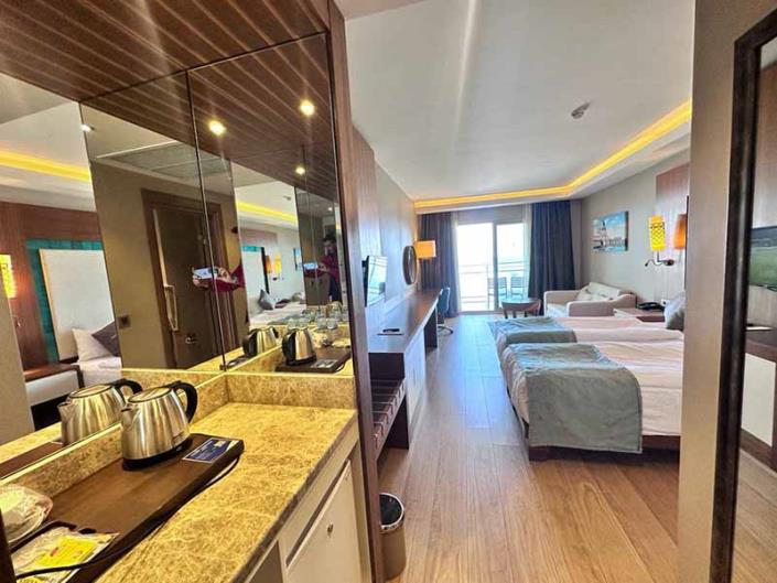 Image No.9-Studio for sale