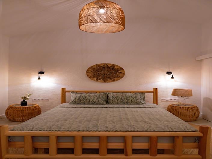 Image No.12-2 Bed Villa / Detached for sale