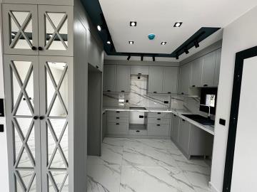 modern-fitted-kitchen