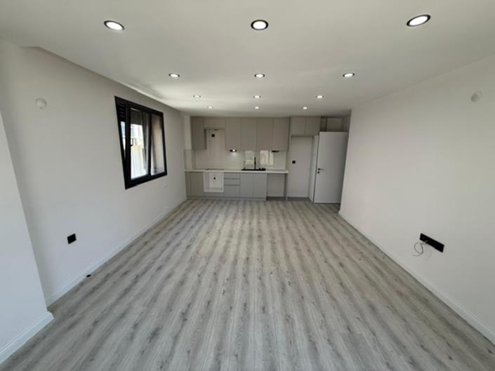 Image No.21-1 Bed Apartment for sale