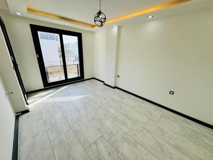 Image No.13-4 Bed Villa for sale