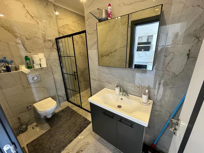 Image No.11-3 Bed Duplex for sale