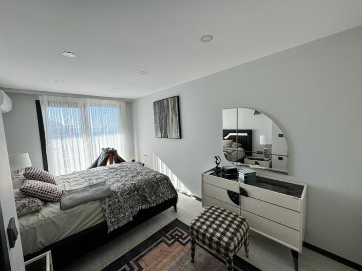 Image No.16-3 Bed Duplex for sale