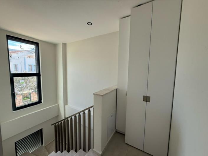 Image No.21-3 Bed Villa / Detached for sale