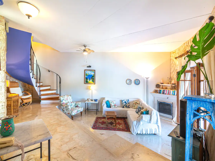 Image No.7-2 Bed Property for sale