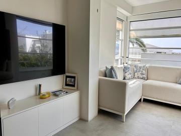 bright-airy-living-area