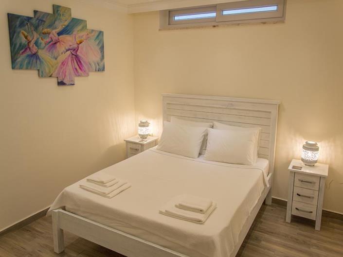 Image No.6-4 Bed Villa for sale