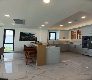 high-quality-fitted-kitchen