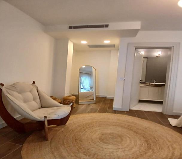 Image No.13-4 Bed Villa for sale