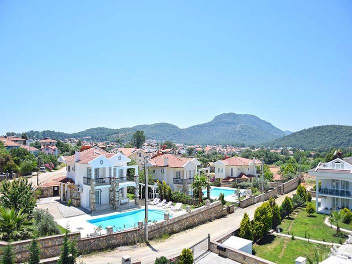 Image No.6-4 Bed Villa / Detached for sale