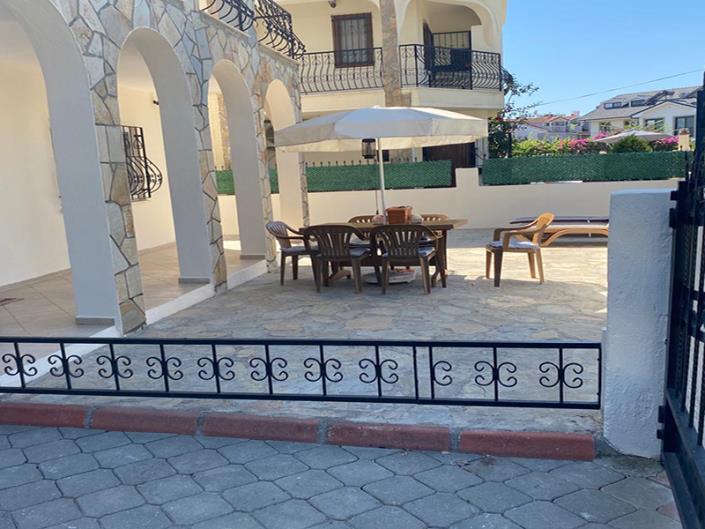 Image No.16-4 Bed Villa / Detached for sale