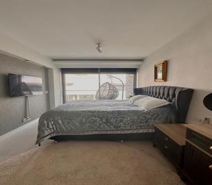 double-size-bedroom