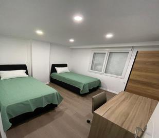 twin-bedroom