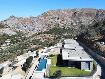 set-on-a-hillside-above-Gumusluk