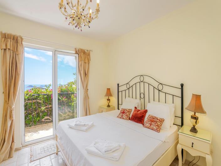 Image No.5-3 Bed Villa / Detached for sale