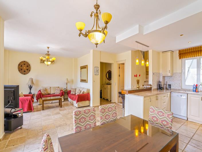 Image No.3-3 Bed Villa / Detached for sale