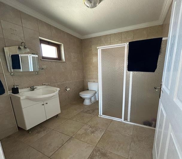 Image No.16-2 Bed Villa for sale