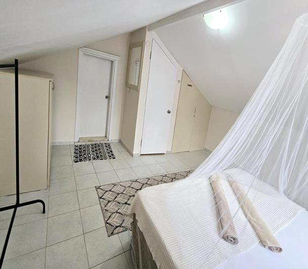 Image No.19-3 Bed Duplex for sale