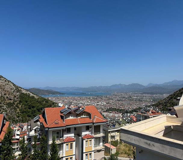 Image No.8-3 Bed Duplex for sale