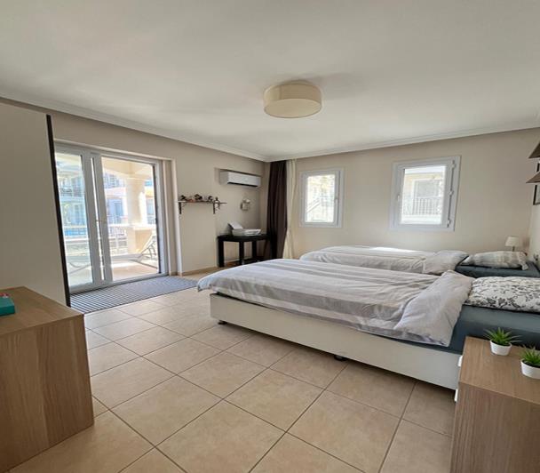 Image No.20-3 Bed Duplex for sale