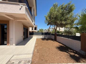 walled-and-gated-properties