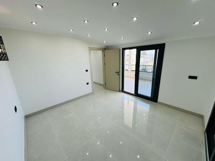 Image No.22-4 Bed Villa / Detached for sale