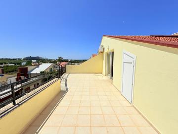large-roof-terrace