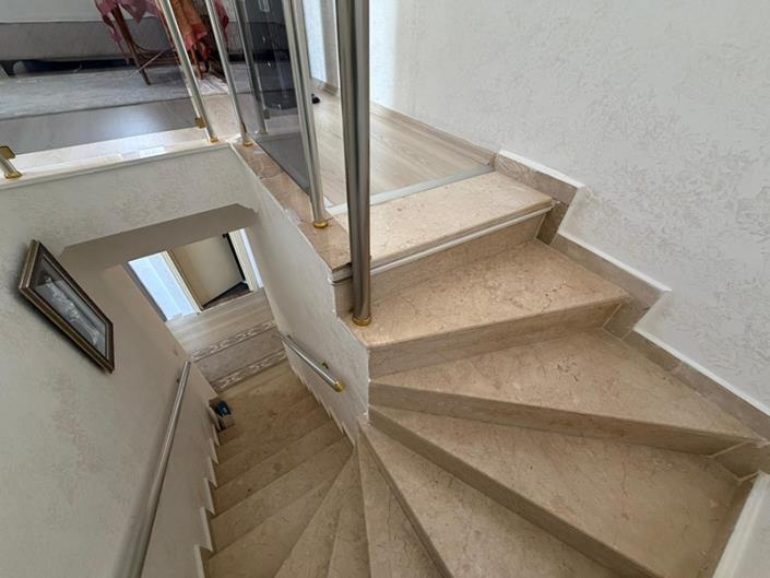 Image No.20-2 Bed Duplex for sale