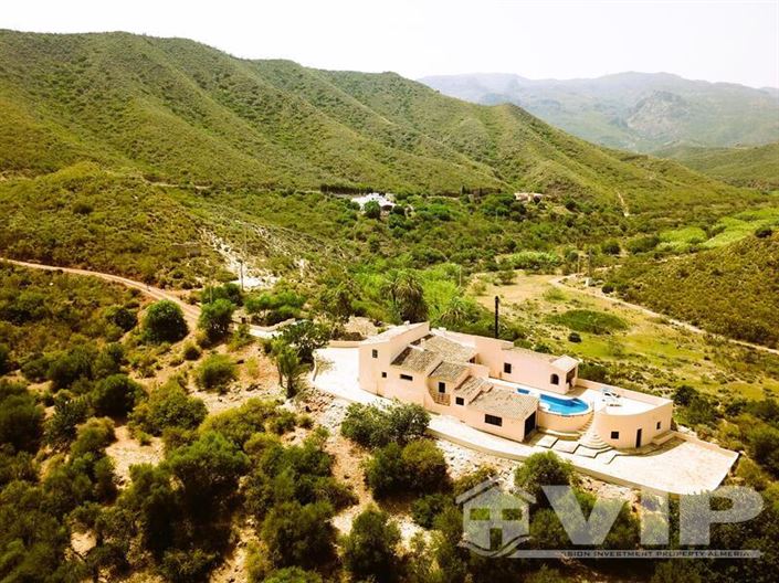 Image No.27-4 Bed Cortijo for sale