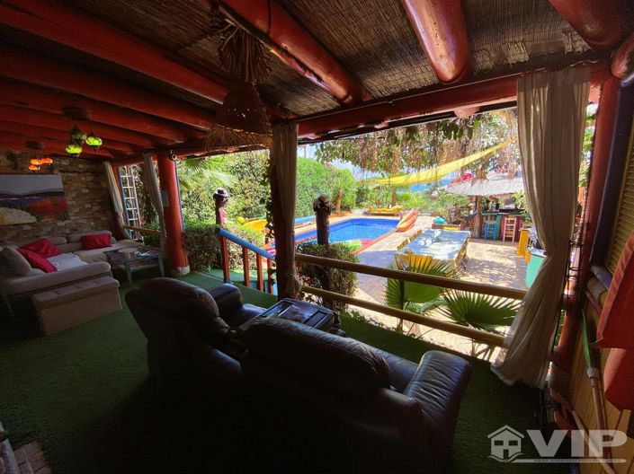 Image No.17-5 Bed Villa for sale