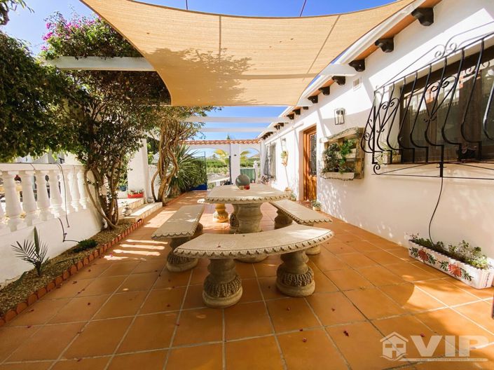 Image No.9-6 Bed Villa for sale