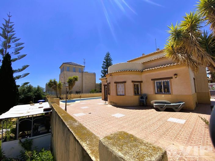 Image No.28-3 Bed Villa for sale