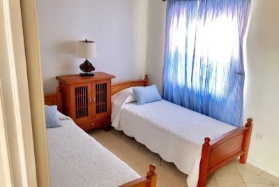 St-lucia-homes-Villa-Canary-Bedroom-2-850x570