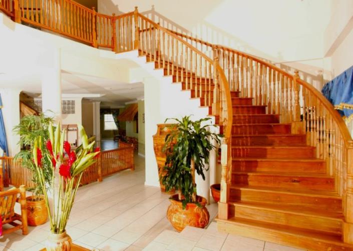 Image No.8-4 Bed House for sale