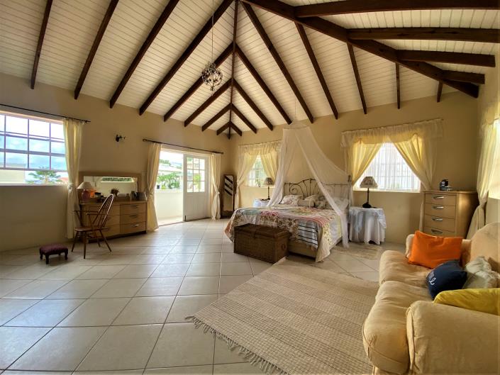 Image No.13-6 Bed Villa / Detached for sale