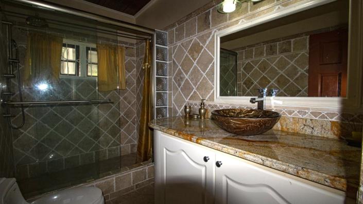 Image No.8-Maison / Villa de 4 chambres à vendre à Marigot Bay