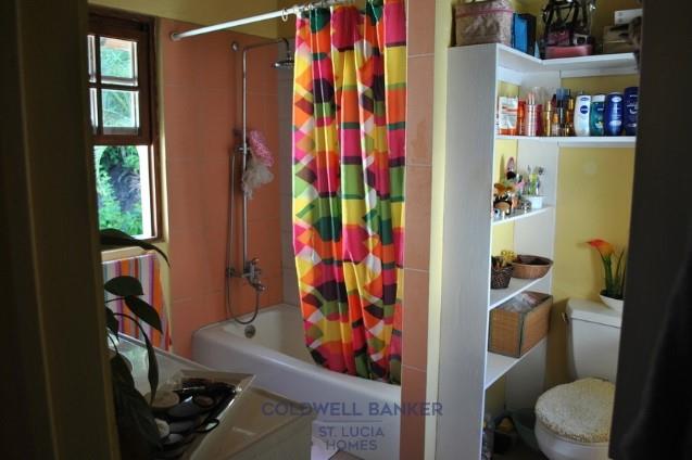 Image No.6-8 Bed Villa for sale