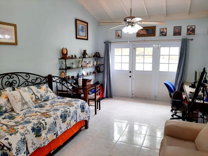 Image No.7-Maison de 4 chambres à vendre à Moule a Chique