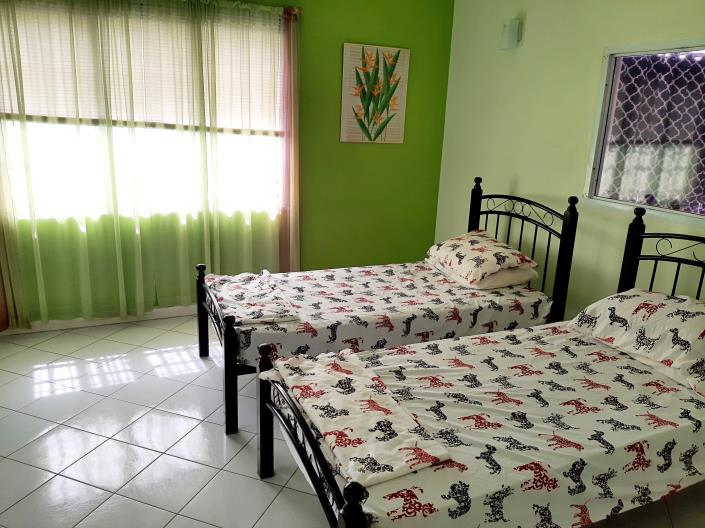 Image No.21-4 Bed House for sale