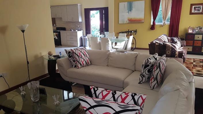 Image No.10-Maison de 25 chambres à vendre à Gros Islet